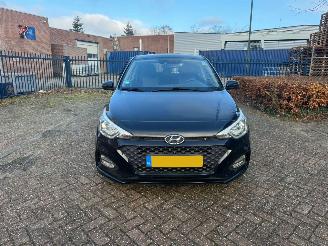 Damaged car Hyundai I-20 1.0 T-GDI 100 12V Hatchback  Benzine 998cc 74kW (101pk) FWD 2019/5