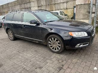 Volvo V-70 1.6 T4 16V Combi/o  Benzine 1.596cc 132kW (179pk) FWD 2010-10/2015-12 (BW48) B4164T picture 6