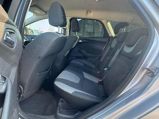 Ford Focus 1.6 SCTi 16V Combi/o  Benzine 1.596cc 110kW (150pk) FWD 2010-07/2018-05  JQDB picture 11