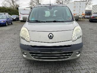krockskadad bil auto Renault Kangoo 1.6 16V MPV  Benzine 1.598cc 78kW (106pk) FWD 2008-02 (KW0D; KW2D; KW4D) K4M830; K4MG8 2009/10