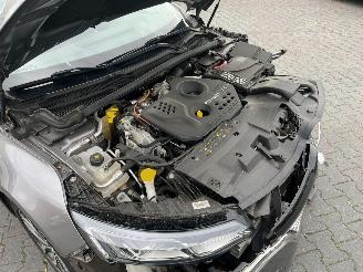 Renault Talisman 1.6 Energy TCe 150 Combi/o  Benzine 1.618cc 110kW (150pk) FWD 2016-03/2022-03 (F2MJ; F4MJ) M5M450; M5MB4 picture 26