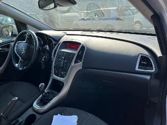 Opel Astra 1.6 16V Ecotec Hatchback 4Dr Benzine 1.598cc 85kW (116pk) picture 15