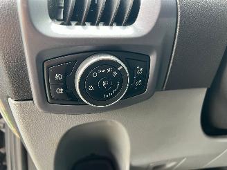 Ford Transit Custom 290 2.0 TDCI picture 10