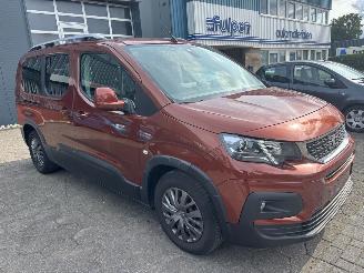 Peugeot Rifter 1.2 MPV 5 persoons picture 8
