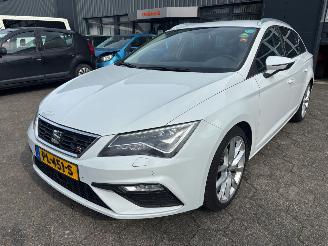 skadebil auto Seat Leon ST 1.4 EcoTSI Xcellence 2017/5