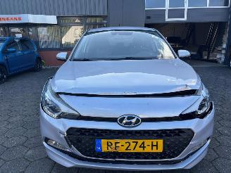 Hyundai I-20 1.0 T-GDI 100 picture 6