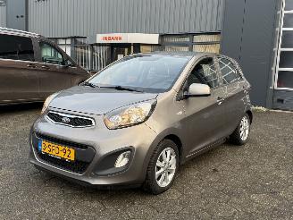 škoda osobní automobily Kia Picanto 1.0 CVVT ISG 2013/11