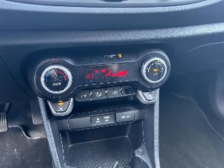 Kia Picanto 1.0 CVVT Design Edition picture 15