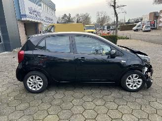 Kia Picanto 1.0 MPi DynamicLine picture 4