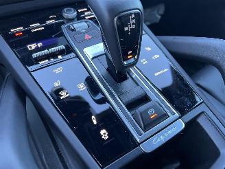 Porsche Cayenne 3.0 E-Hybrid Platinum Edition picture 15