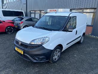 skadebil bedrijf Fiat Doblo Cargo 1.3 MJ L1H1 Actual 2017 2017/6