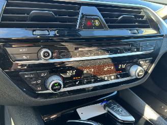 BMW 5-serie 520i High Executive picture 24