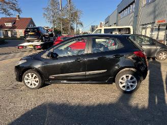 Mazda 2 1.3 HP 5 Deurs picture 2