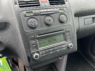 Volkswagen Touran 1.6 16V FSI Business picture 14