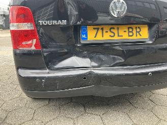 Volkswagen Touran 1.6 16V FSI Business picture 28