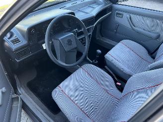 Opel Kadett 1.6i LS picture 11