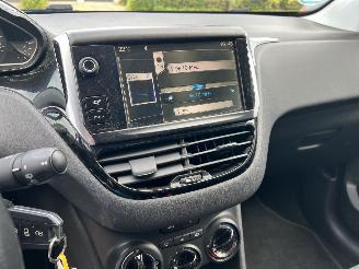 Peugeot 208 1.0 VTI BLUE LEASE picture 20