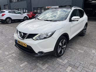 uszkodzony samochody osobowe Nissan Qashqai 1.2 N-CONNECTA 2017/3