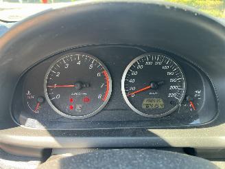 Mazda 2 1.6 Sportive 2003 picture 10