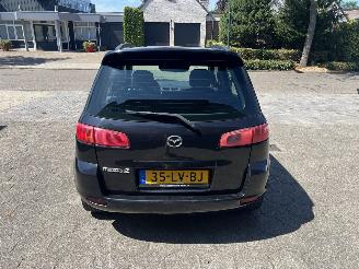 Mazda 2 1.6 Sportive 2003 picture 6