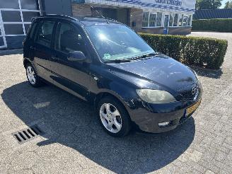 Mazda 2 1.6 Sportive 2003 picture 9