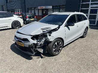 Voiture accidenté Kia Ceed 1.0 DESIGN 2025 2025/8