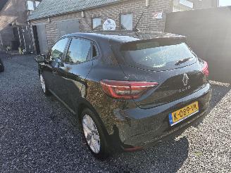 Renault Clio 1.0 TCe Zen picture 3