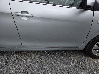 Peugeot 108  picture 2