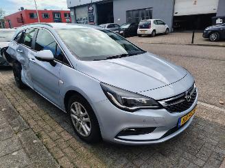 Unfallwagen Opel Astra SPORTS TOURER+ 2016/7