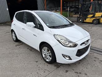 Coche accidentado Hyundai Ix20 1.4 CRDI - 16V TURBO 2012/3