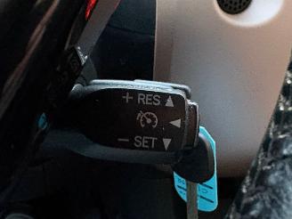 Citroën C1 1.0 e-VTi Elle 5 deurs | Airco Navi Camera picture 20