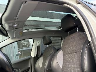 Peugeot 2008 1.2 PureTech Allure | Navi Panoramadak Camera picture 13