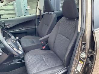 Toyota Verso S 1.3 VVT-i Dynamic | Navi Panoramadak Camera picture 13