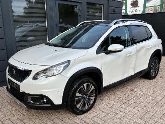 Avarii autoturisme Peugeot 2008 1.2 PureTech Allure | Navi Panoramadak Camera 2018/2