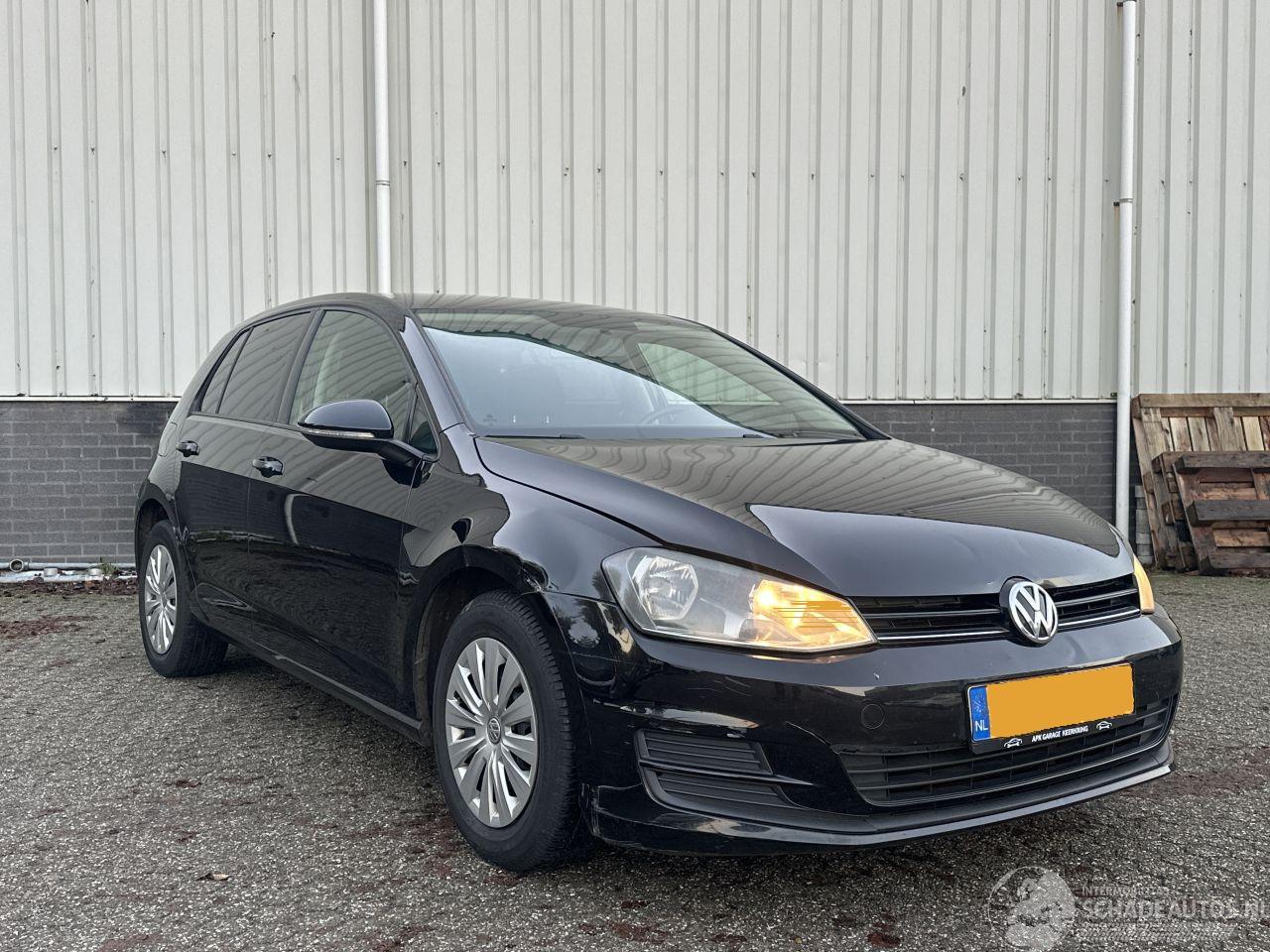 Volkswagen Golf 1.6TDI DSG NAP