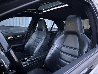Mercedes C-klasse 6.2 V8 Biturbo AMG picture 16