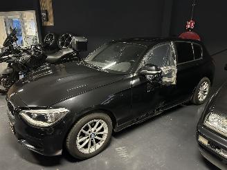 BMW 1-serie 116i Pano Automaat picture 2