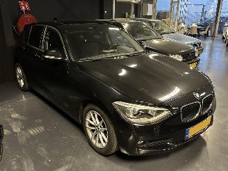 skadebil auto BMW 1-serie 116i Pano Automaat 2013/8