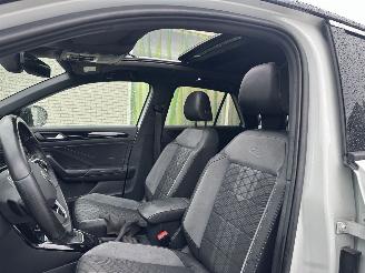 Volkswagen T-Roc 1.5TSI R-Line Panorama Automaat picture 6