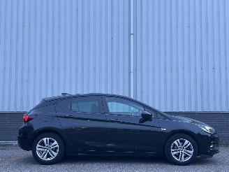 Opel Astra 1.0 innovation AUTOMAAT picture 2
