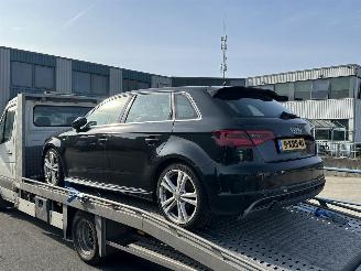Audi A3 1.6TDI 3x S-line picture 3