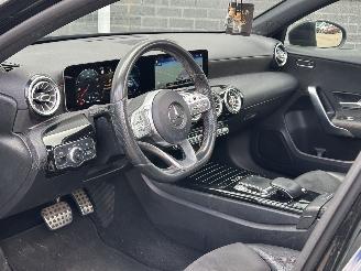 Mercedes A-klasse A200 AMG Line picture 10