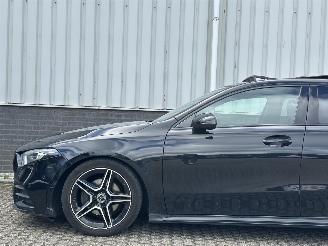 Mercedes A-klasse A200 AMG Line picture 7