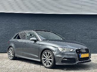 Schadeauto Audi A3 2.0TDI QUATTRO S-Line 2013/1
