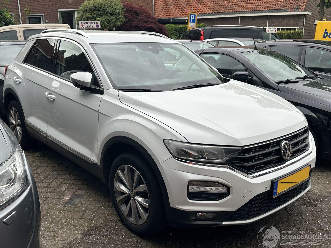 Volkswagen T-Roc 1.6TDI Highline