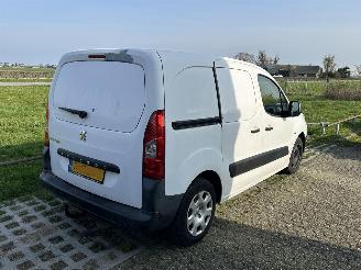 Peugeot Partner 120 1.6 e-HDI L1 XT Profit + 2Tronic picture 2