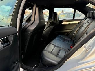 Mercedes C-klasse C63 AMG 6.2 V8 PANO/HARMAN FULL OPTION picture 13