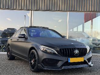 Vaurioauto  passenger cars Mercedes C-klasse C-klasse 350e AMG PANO/FULL 2015/10