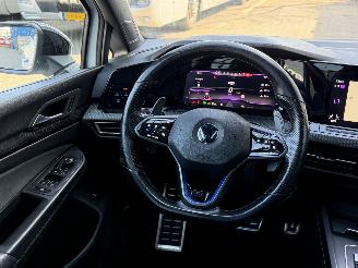 Volkswagen Golf 2.0 TSI R 4Motion PANO/AKRA picture 15