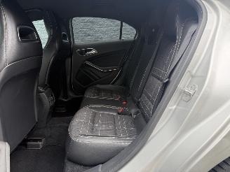 Mercedes A-klasse A180 BENZINE LED picture 11